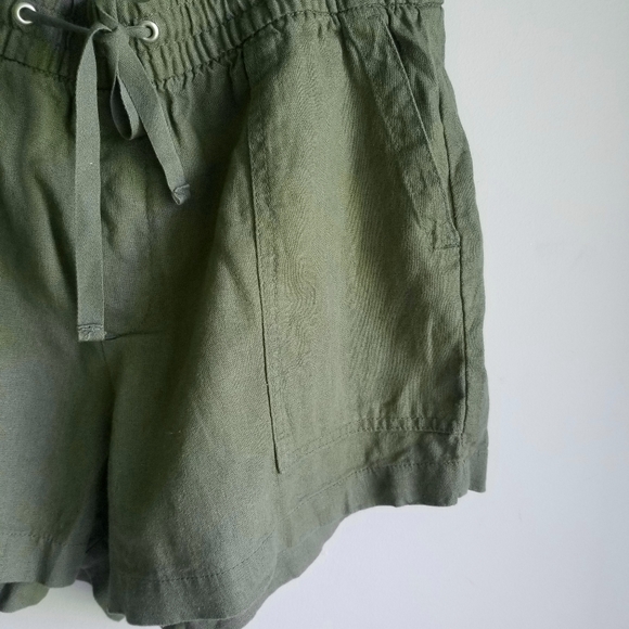 GAP Linen Shorts - Picture 3 of 7